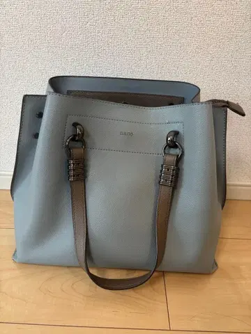 nano universe 핸드백