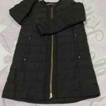 GALLORIA 블랙 다운 자켓 S 사이즈 택 없음 새상품