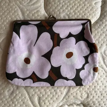 마리메꼬 가마구치 파우치