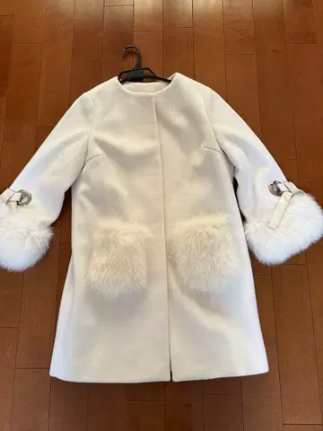 FENNEL 화이트 롱 코트