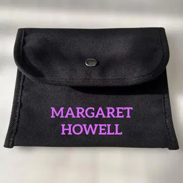 [ 미사용 새상품 ] MHL. 블랙 스냅 버튼 파우치