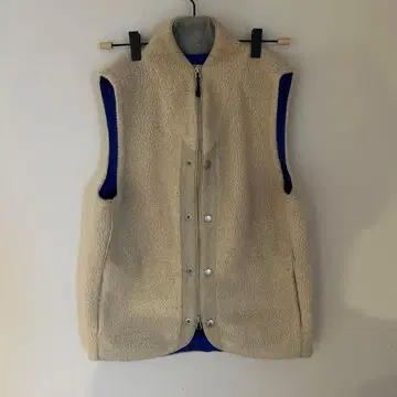 컬리 베이지 플리스 집업 베스트