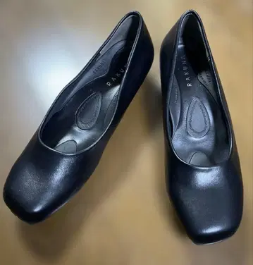 정체 펌프스 3 (오블리크 토) RAKUNA(라쿠나) 3cm 힐