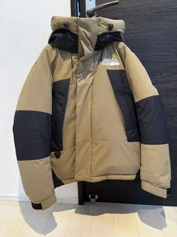 고품질 FIRST DOWN 다운 자켓 224-4501 카키/블랙