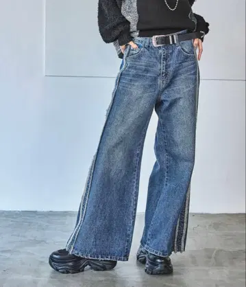 PAGEBOY 프린지 라인 데님 팬츠