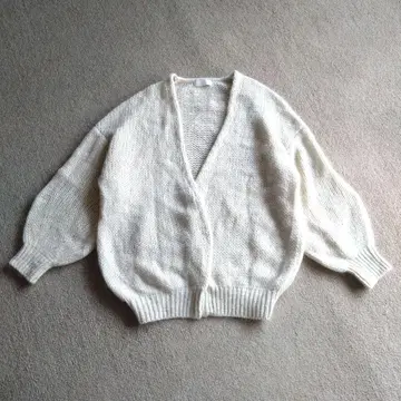 새상품급 GALLARDAGALANTE 실크 모헤어 혼방 니트 가디건