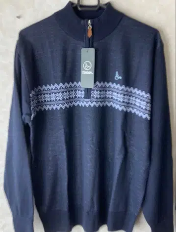 새상품 TOROY 네이비 집업 니트 M