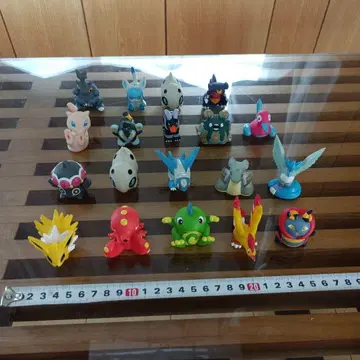 포켓몬 미니 피규어 19개