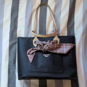 사만사 베가 블랙 핸드백