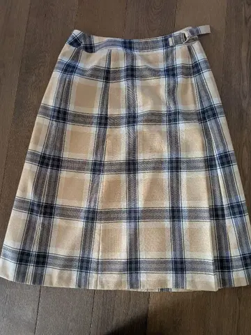 Yorkland 체크 무늬 플리츠 스커트 13AR