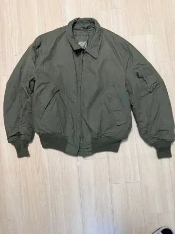 새상품급 CVC 탱커 자켓 M-R