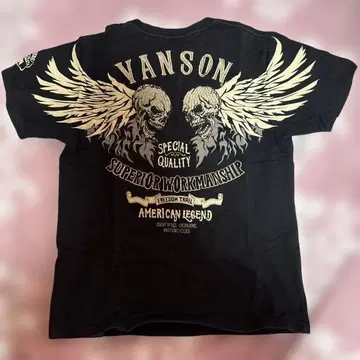 VANSON 스컬 디자인 블랙 T셔츠