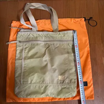 나일론 베이지 토트백