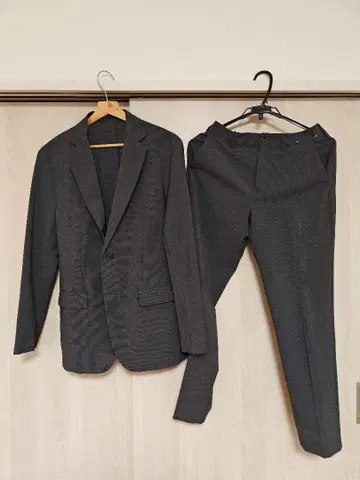 GU 워셔블 테일러드 자켓 워셔블 테이퍼드 트라우저