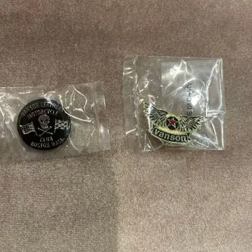 Vanson Leathers 핀 배지 2개 세트