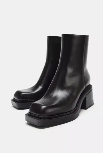 ZARA 블록힐 숏부츠