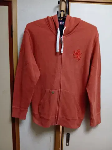 CHAPS 오렌지 후드 부착 후드티