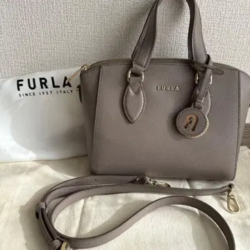 FURLA 베이지 가죽 숄더백