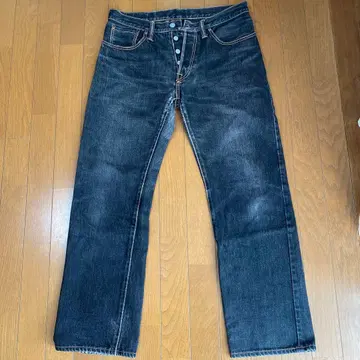TASUKI JEANS 스트레이트 데님 블랙