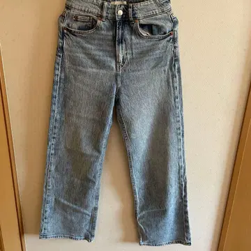 스트레이트 데님 옅은 블루 하이웨스트