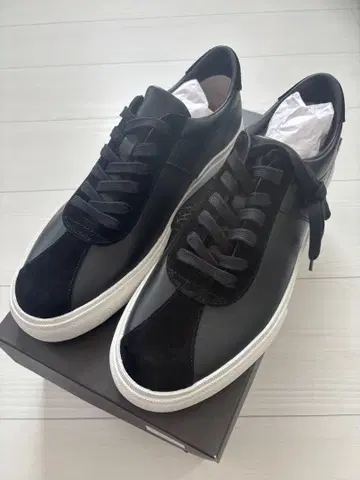 BEAUTY&YOUTH UNITED ARROWS 콤비 가죽 스니커즈