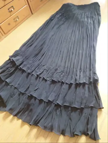 LOUNIE 롱 플레어 스커트