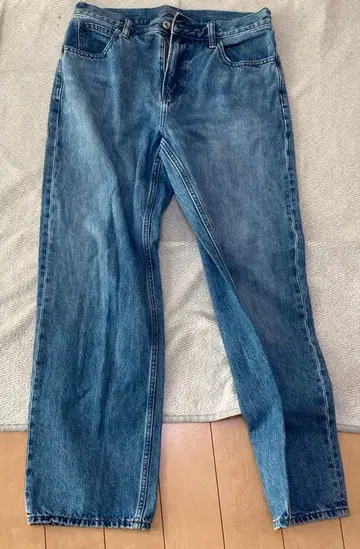 UNIQLO 스트레이트 데님