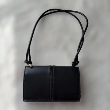 ZARA 숄더백 블랙