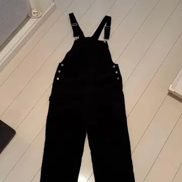 블랙 코듀로이 오버롤