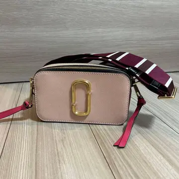 MARC JACOBS 핑크 숄더백 스트라이프 스트랩 포함