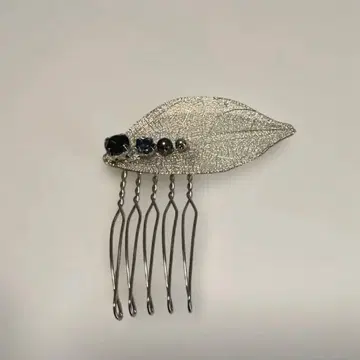 잎 디자인 헤어콤 블랙 스톤 부착