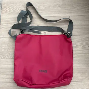 BREE 핑크 숄더백