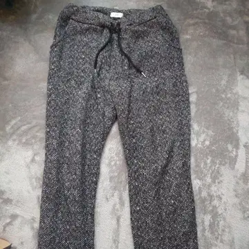 [ 기간 한정 ] ADD 헤링본 무늬 이지 팬츠 그레이 계열