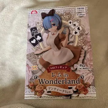 Re: 제로 SSS 피규어 렘 in Wonderland 앤티크