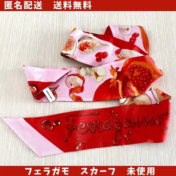 [ 새상품 ] Ferragamo 자쿠 패턴 스카프 페라가모