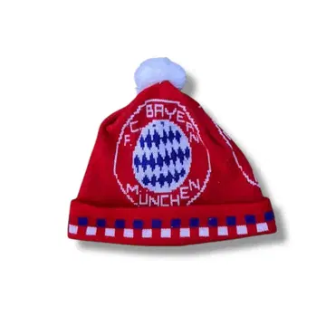 [90s] 바이에른 뮌헨 폼폼 포함 니트 모자