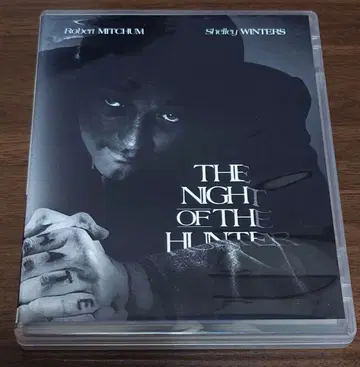 사냥꾼의 밤 디지털 복원판 [Blu-ray]
