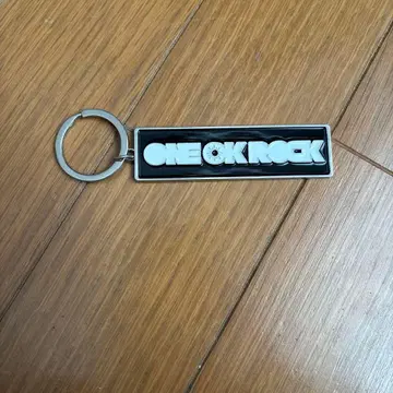 ONE OK ROCK 키링