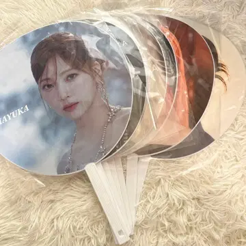 niziu 부채 마유카