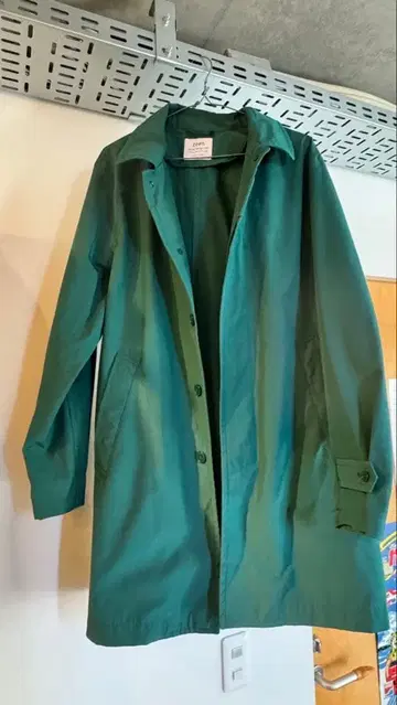 coen 그린 컬러 코트 L 사이즈