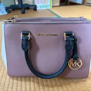 MICHAEL KORS 핑크 화이트 숄더백