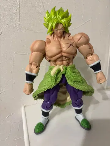 S.H.Figuarts 브로리 풀파워