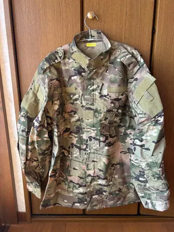 레어 카모플라쥬 밀리터리 자켓 Large-REGULAR