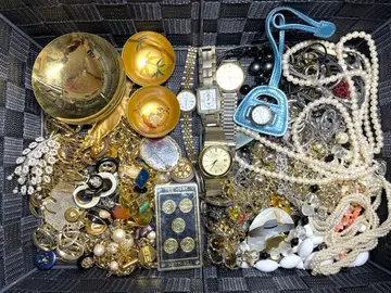 유품 정리품 액세서리 시계 1.9kg 초과 2