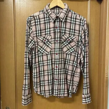 UES 플란넬 셔츠 핑크 계열 체크 무늬