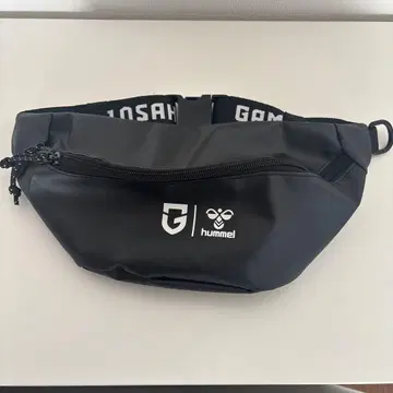 감바 오사카 hummel 바디백 블랙