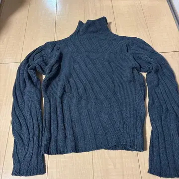 Martine Sitbon 다크 그레이 터틀넥 니트