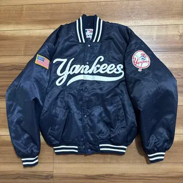 뉴욕 양키스 자켓 Majestic