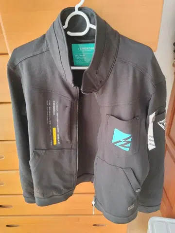 아이즈 프론티어 저지