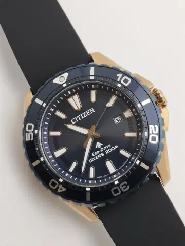 새상품급 벨트 새상품 프로마스터 다이버 워치 200m 방수 네이비